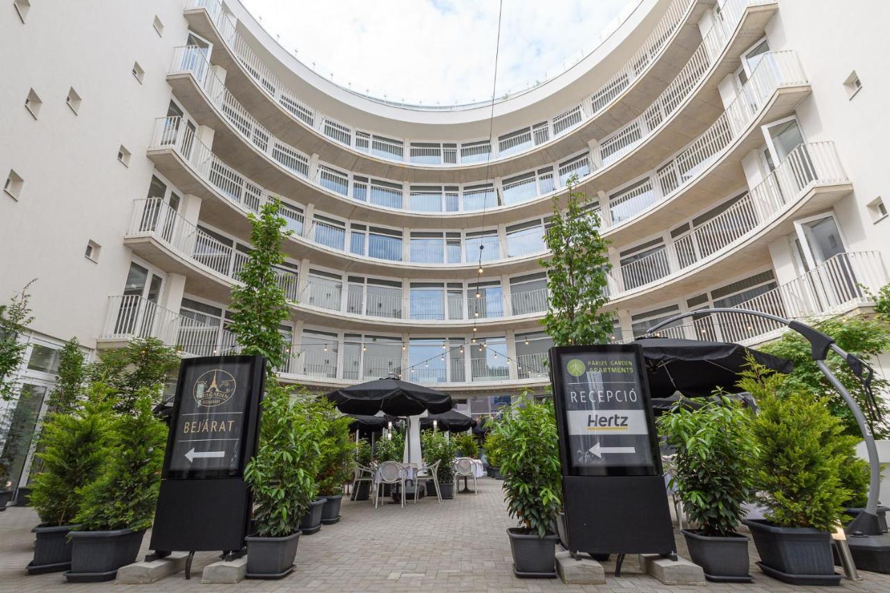 Parizs Garden Apartments เดเบรตเซน ภายนอก รูปภาพ